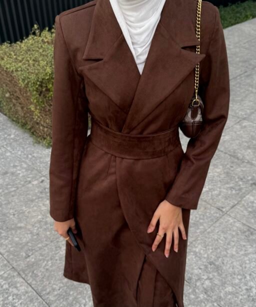 Alternative view of Suede set